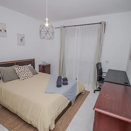 Charming Private Rooms In An Apartment A1 Penha - Faro Exterior photo