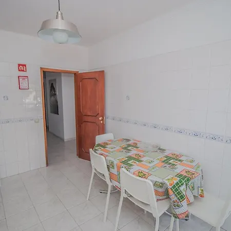 Charming Private Rooms In An Apartment A1 Penha - Faro Exterior photo