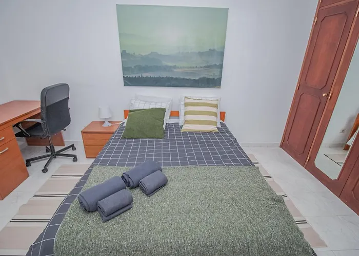Charming Private Rooms In An Apartment A1 Penha - Faro
